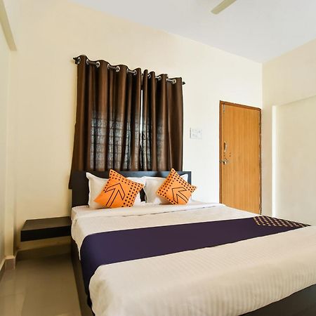 Spot On Carnival Resorts Rāipur Eksteriør bilde