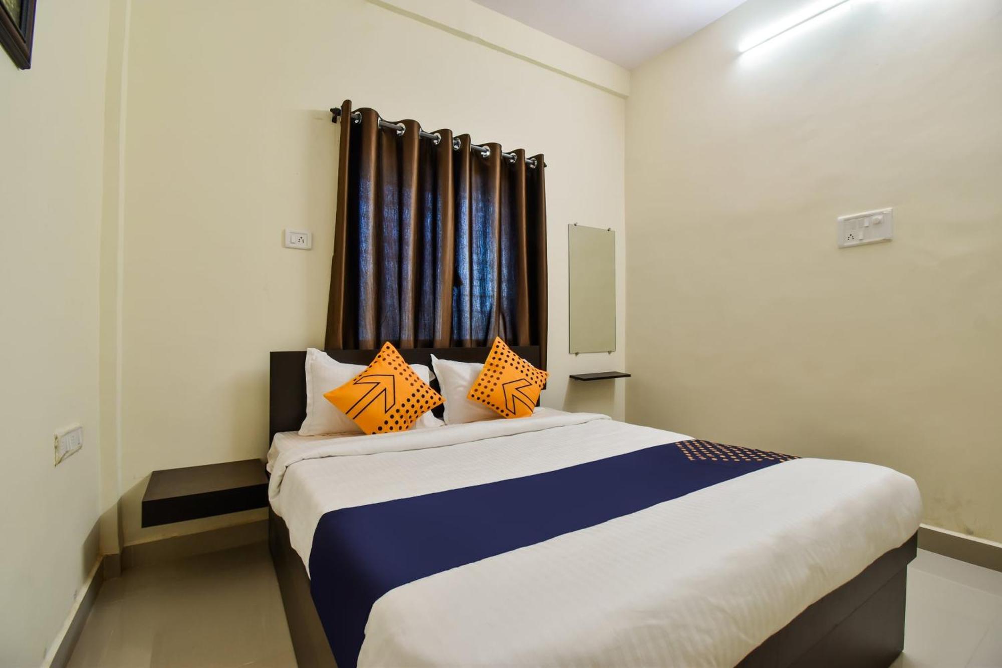 Spot On Carnival Resorts Rāipur Eksteriør bilde