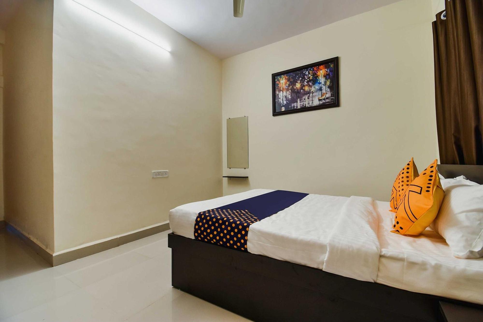 Spot On Carnival Resorts Rāipur Eksteriør bilde